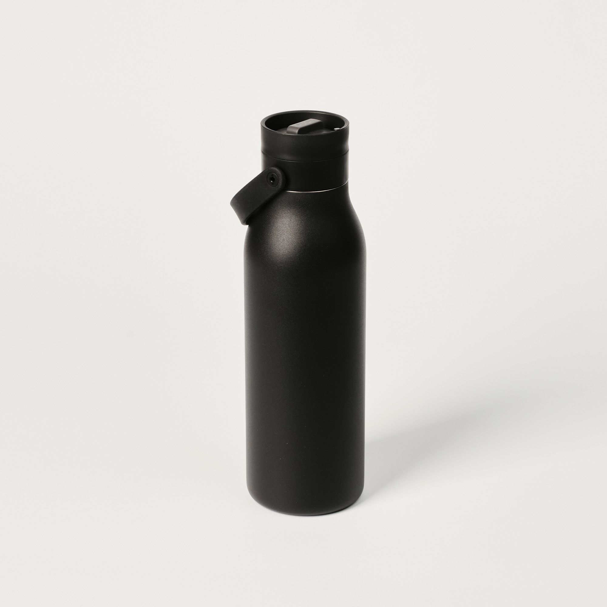 Circular&Co Website_ Stainless Steel_Reusable Bottle_ Ink Black _500ml Circular&Co Reusable Stainless Steel Water Bottle Ink Black 500ml